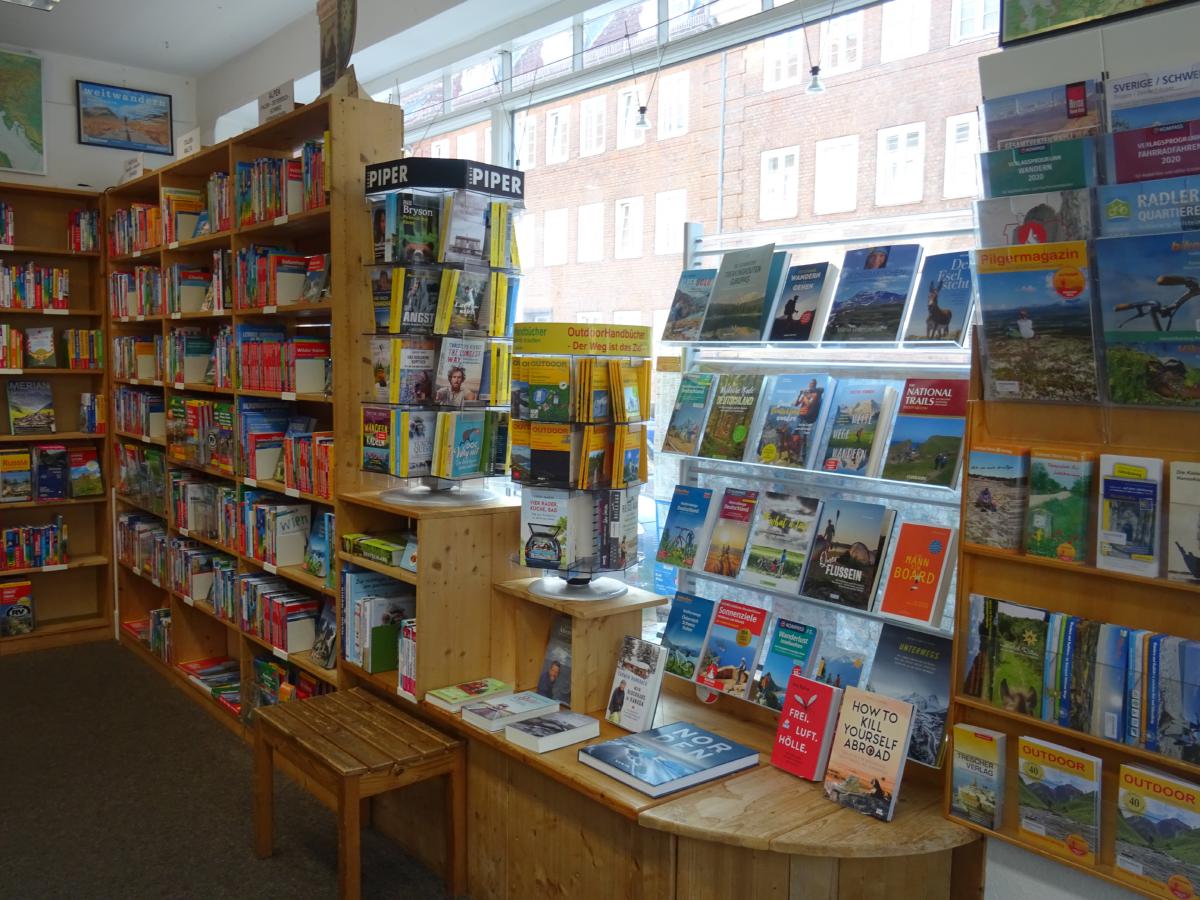 Blick in das Ladengeschäft der Geobuchhandlung Kiel